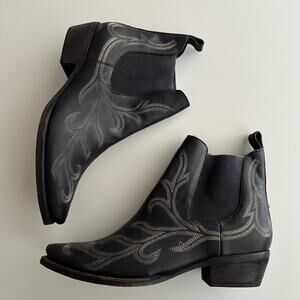 Free People NWOB Wayward Embroidered Black Western Low Boots EU 41 US 10 10.5
